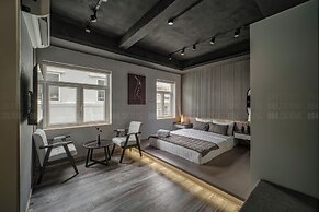 Simmi Signature Hotel & Apartment