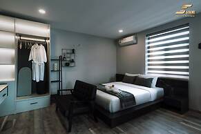 Simmi Signature Hotel & Apartment