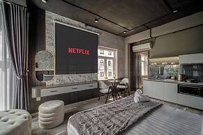 Simmi Signature Hotel & Apartment