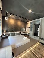 Simmi Signature Hotel & Apartment