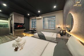 Simmi Signature Hotel & Apartment