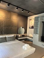 Simmi Signature Hotel & Apartment