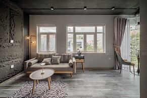 Simmi Signature Hotel & Apartment