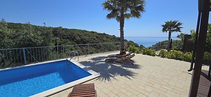 Lastura Mobile Homes