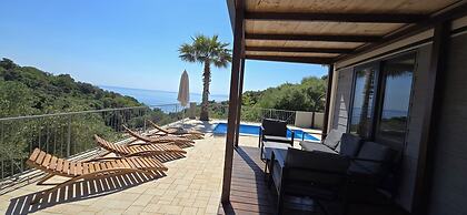 Lastura Mobile Homes