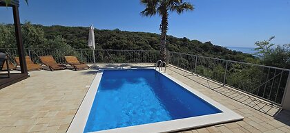 Lastura Mobile Homes