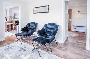 Highfield - 5 Bedroom Holiday Home - Pembroke Dock