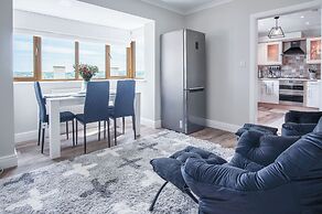 Highfield - 5 Bedroom Holiday Home - Pembroke Dock