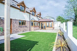 Highfield - 5 Bedroom Holiday Home - Pembroke Dock