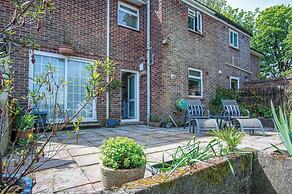 Sunderland Avenue - 2 Bedroom - Pembroke Dock