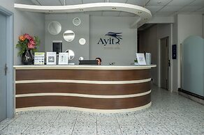 Ayit Hotel