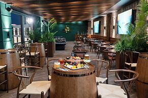 Grand Sapphire Resort & Casino