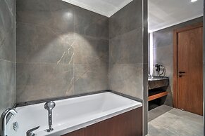 Grand Sapphire Resort & Casino