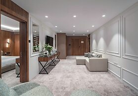 Grand Sapphire Resort & Casino