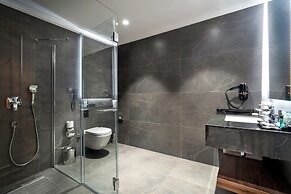 Grand Sapphire Resort & Casino