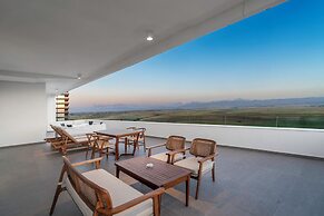 Grand Sapphire Resort & Casino