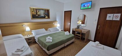 Hotel Tito