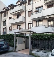 Neagas House Lissone