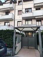 Neagas House Lissone