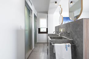 Blue Whisper Luxury Living Suites