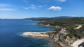 Blue Whisper Luxury Living Suites