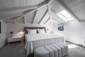 Blue Whisper Luxury Living Suites