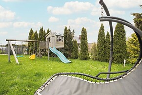 Dom Słoneczna z Sauną i Balią by Renters