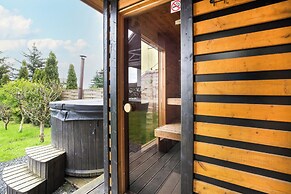 Dom Słoneczna z Sauną i Balią by Renters