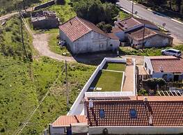 Cottage in Aljezur- 2 bed Ensuite-casinha da Ivone