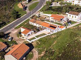 Cottage in Aljezur- 2 bed Ensuite-casinha da Ivone