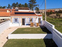 Cottage in Aljezur- 2 bed Ensuite-casinha da Ivone