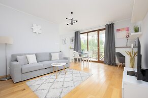 Apartment in Bielany by Renters