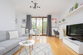 Apartment in Bielany by Renters