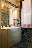 Sirmio Apartments  Primavera Stay