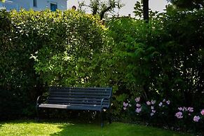 Sirmio Apartments  Primavera Stay