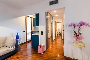 Sirmio Apartments  Primavera Stay