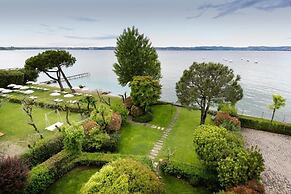 Sirmio Apartments  Primavera Stay