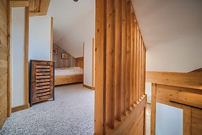 Mountain Shelter Apartments