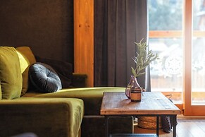 Mountain Shelter Apartments