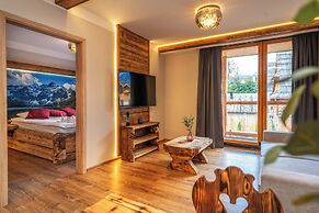 Mountain Shelter Apartments