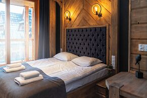 Mountain Shelter Apartments