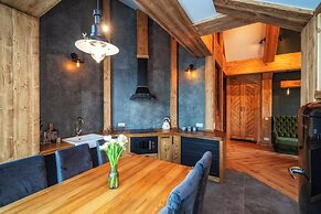 Mountain Shelter Apartments