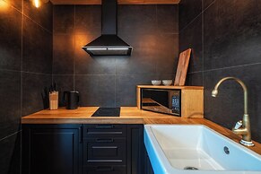 Mountain Shelter Apartments