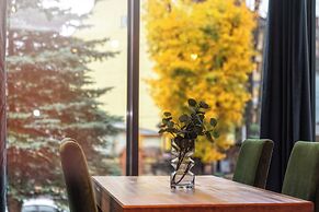 Mountain Shelter Apartments