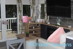 Silver 3 Bedroom Caravan Located at Seton Sands H