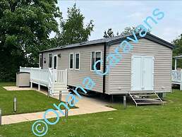 Silver 3 Bedroom Caravan Located at Seton Sands H