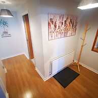 2BR Spacious City Centre Apartment