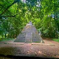 Forest View Cottage - Private Hot Tub