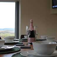 Forest View House Hot Tub Sleeps 9