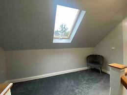 Forest View House Hot Tub Sleeps 9